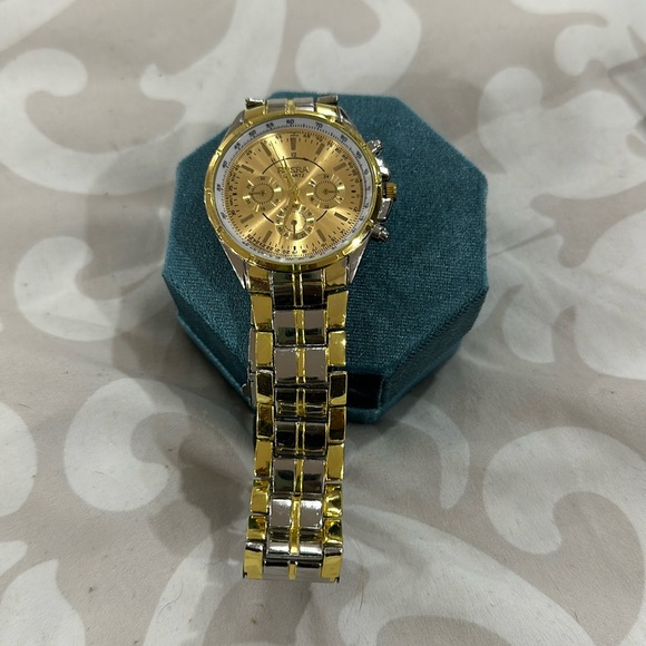 Women Men Fashion Gold wristwatch Bracelet Stainless Steel Analog Quartz - Picture 2 of 6